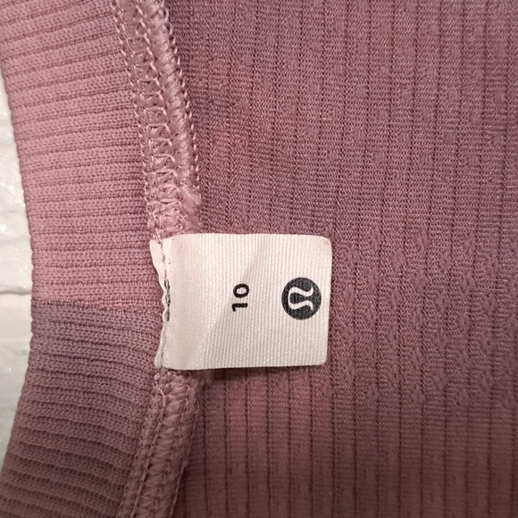 Lululemon Swiftly Tech Short Sleeve 2.0 Marble Dye Vintage Plum 10 - Picture 4 of 9